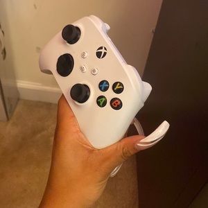 Everything works fine . No games